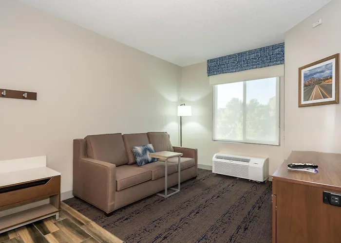 Hampton & - West 3* Flagstaff