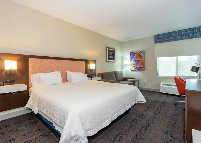 Hampton & - West 3* Flagstaff
