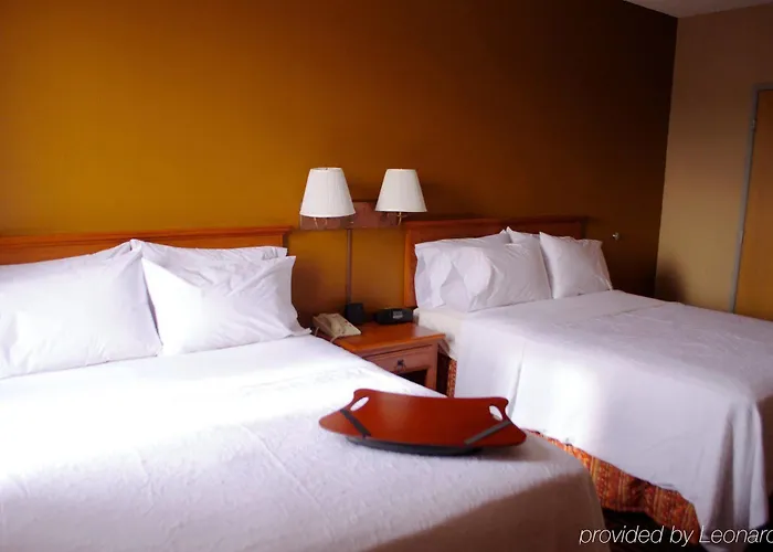Hampton & - West 3* Flagstaff
